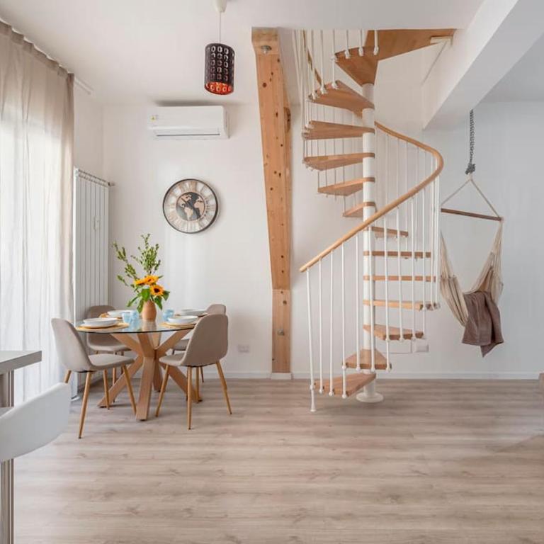 Cozy apartment 1 Min from new MM4 Argonne - Appartamento con 1 Camera da Letto - 2