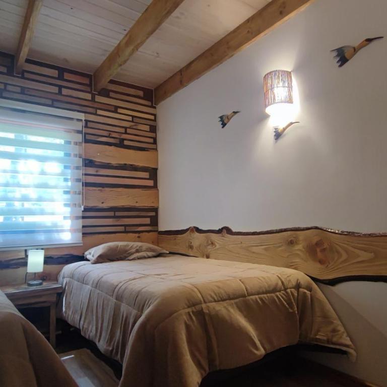 Cabaña Bosque Río - Three-Bedroom House - 15