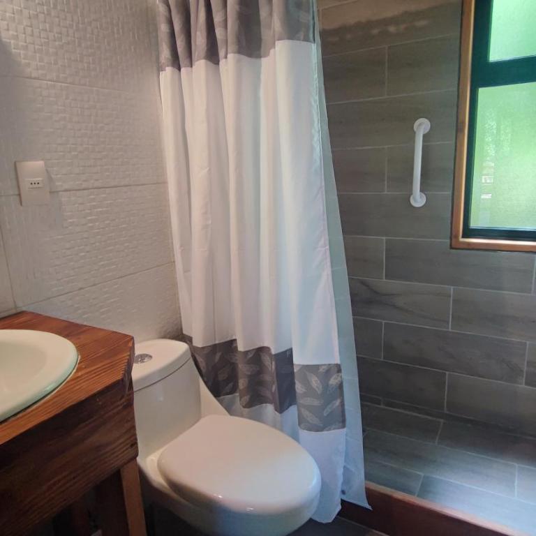 Cabaña Bosque Río - Three-Bedroom House - 13