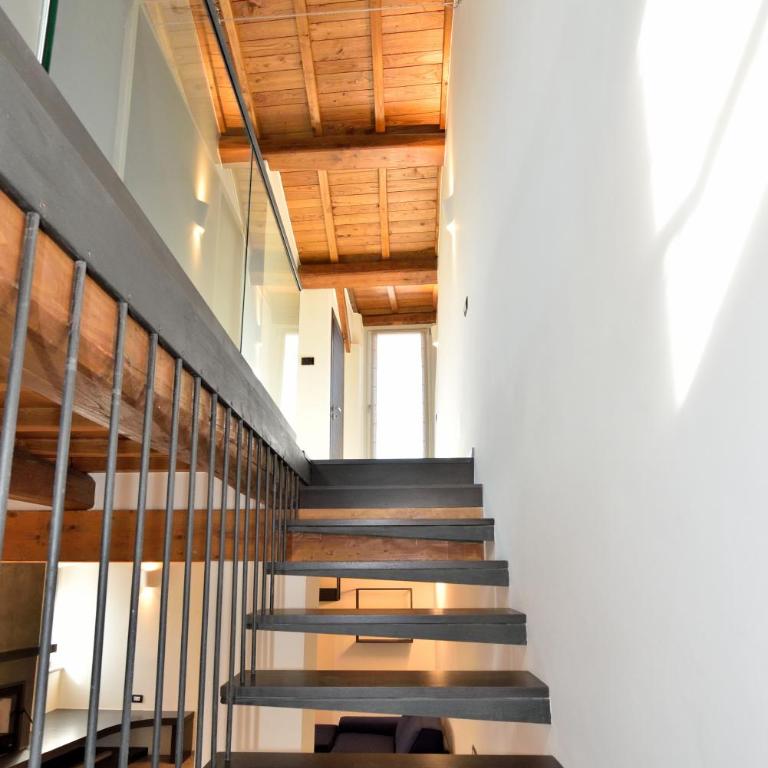 Epic Rooftop Terrace overlooking Civita valley - Two-Bedroom Apartment - 15