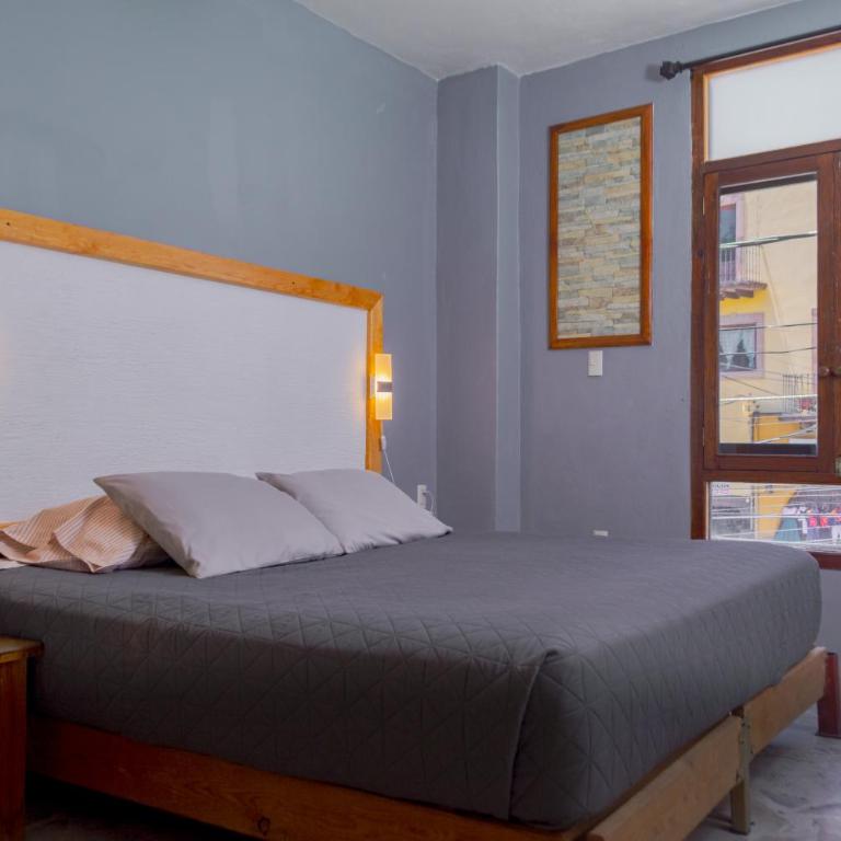 Hotel Corazón de Plata Centro - Standard Double Room - 4