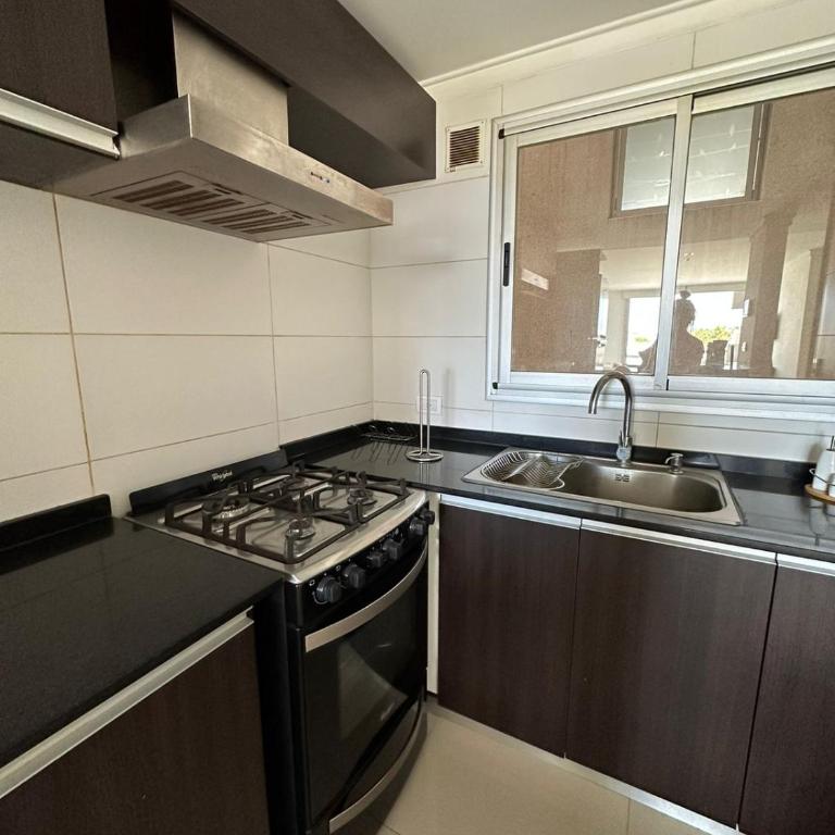 Depto con cochera, pileta y gimnasio - Apartamento de 1 dormitorio - 3