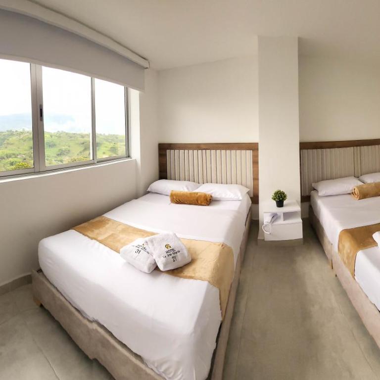 Hotel La Gran Estaciónag - Deluxe Double Room with Two Double Beds - 8