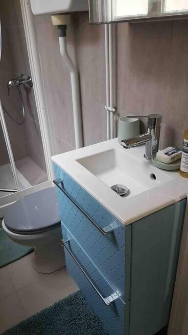 Studio cosy, quartier canal Saint-Martin - Apartamento de 1 dormitorio - 2