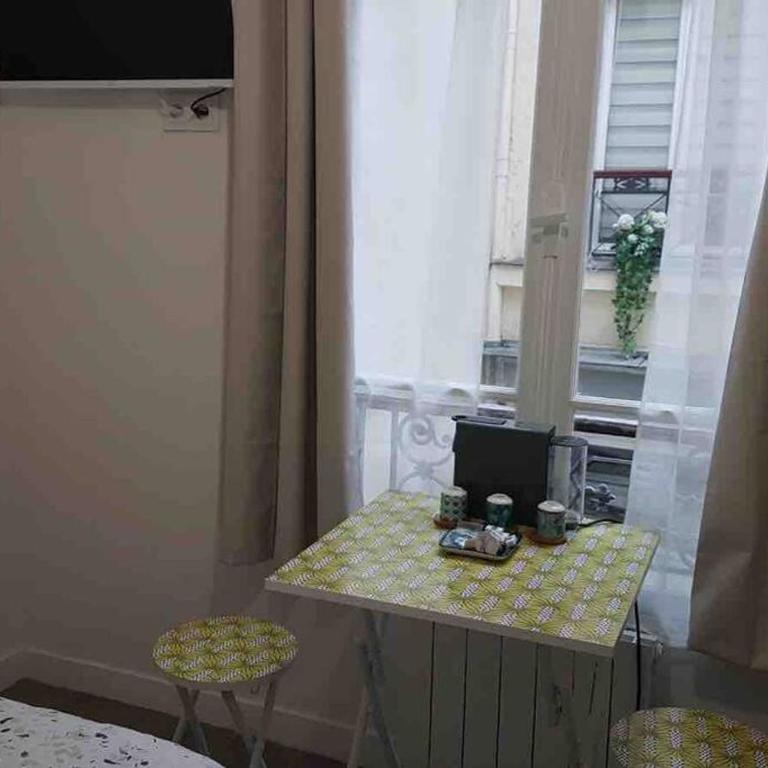 Studio cosy, quartier canal Saint-Martin - Apartamento de 1 dormitorio - 4