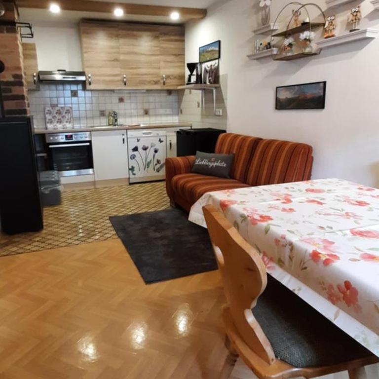 Ferienhaus Klotz mit Kinderzimmer und Spielsachen - Two-Bedroom Apartment - 7