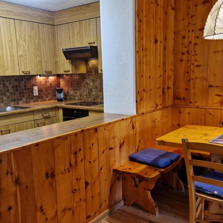 Chesa Bellaval, Haus Chamuotsch 2 1 2-Zimmerwohnung - Apartment mit Seeblick - 10