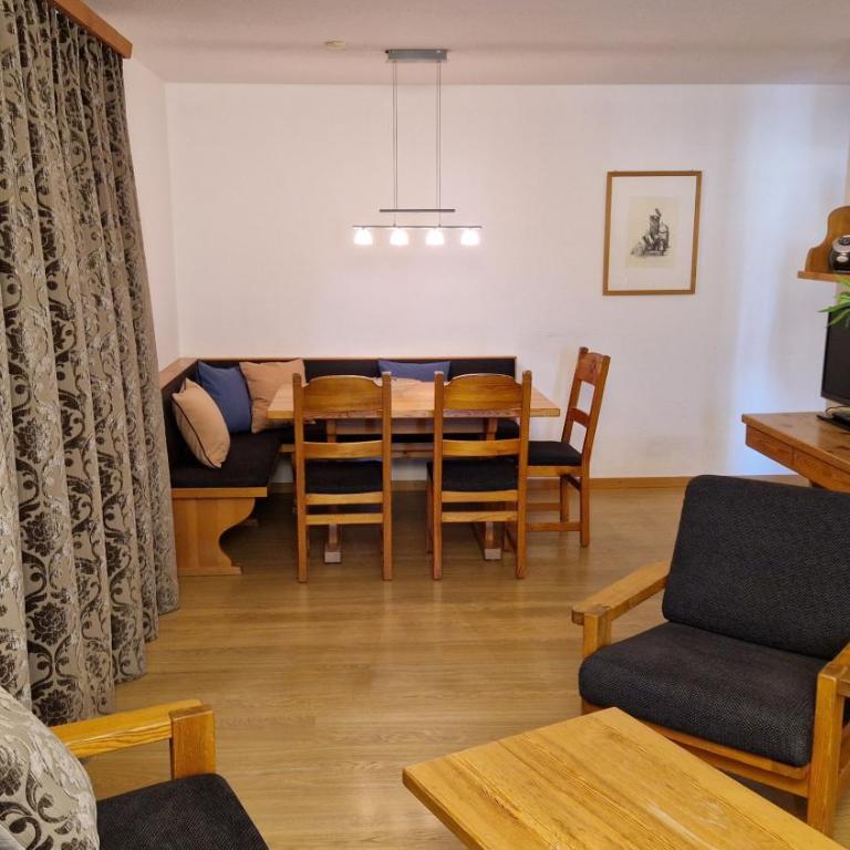 Chesa Bellaval, Haus la Vuolp 3 1 2-Zimmerwohnung - Apartment mit Blick auf die Berge - 4