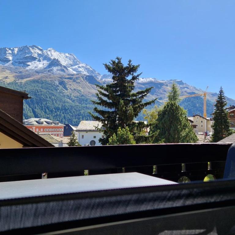 Chesa Bellaval, Haus la Vuolp 3-Zimmerwohnung - Apartment mit Blick auf die Berge - 15