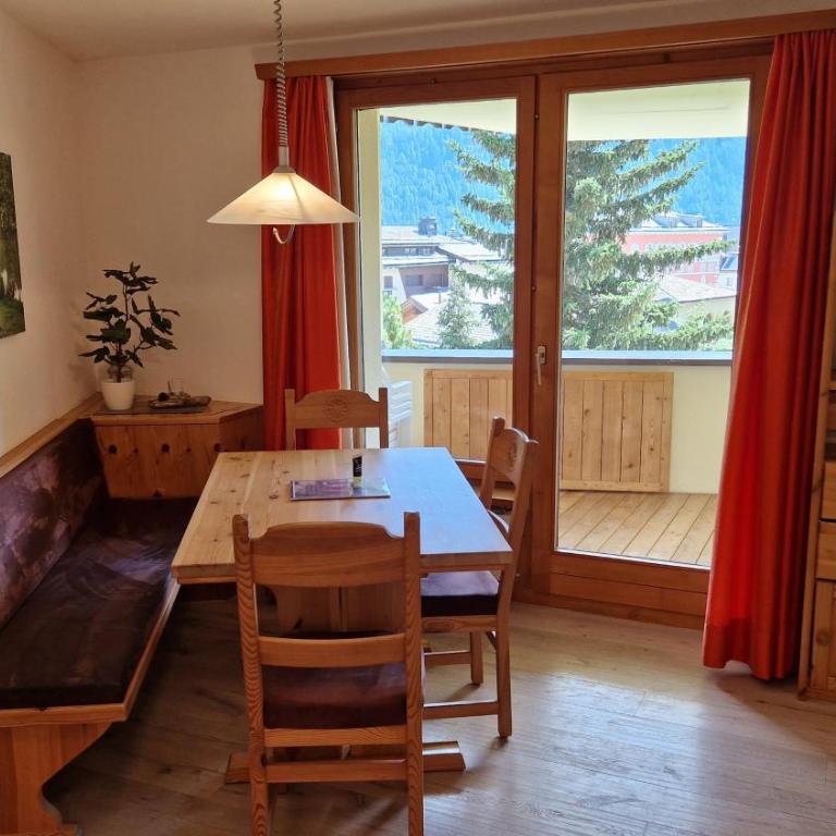 Chesa Bellaval, Haus la Vuolp 2 1 2-Zimmerwohnung - Apartment mit Blick auf die Berge - 8