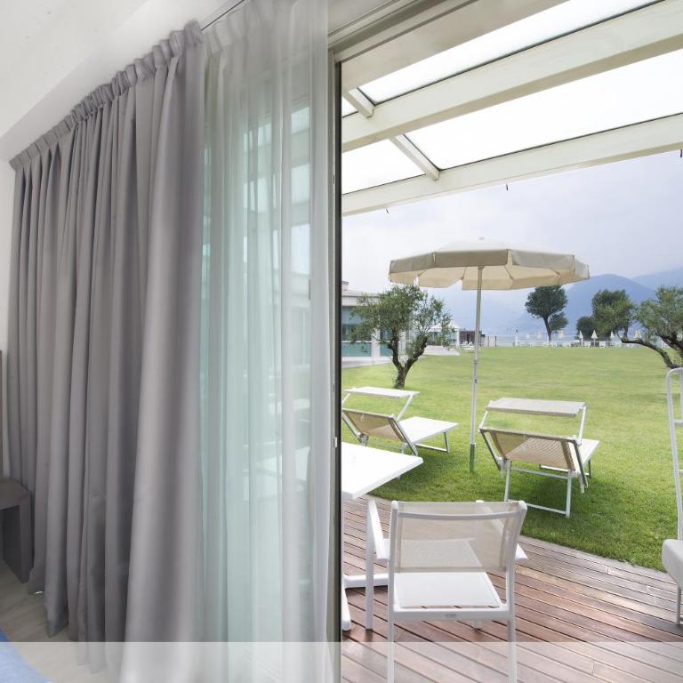 Seven Park Hotel Lake Como - Adults Only - Camera Matrimoniale/Doppia con Letti Singoli con Vista Lago. - 4