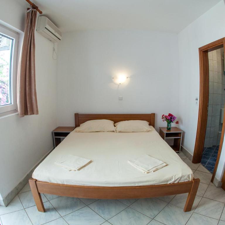 Guest House Violet - Studio sa Balkonom - 6