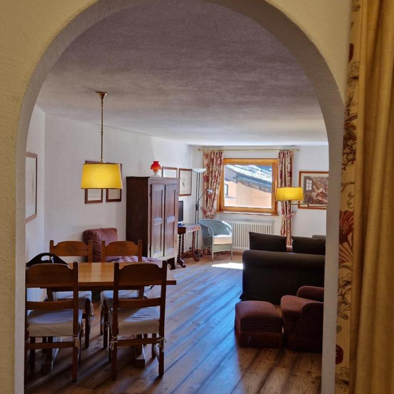 Chesa Bellaval, Haus Rizza Zwei Zimmerwohnung - Apartment mit Blick auf die Berge - 14