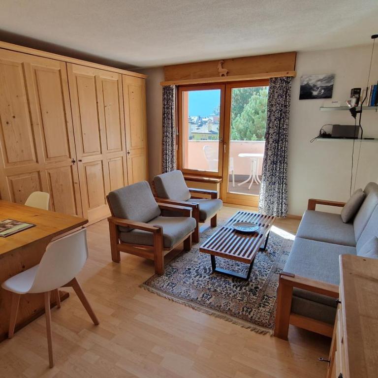 Chesa Bellaval, Haus Leivra 2 1 2-Zimmerwohnung - Apartment mit Blick auf die Berge - 1