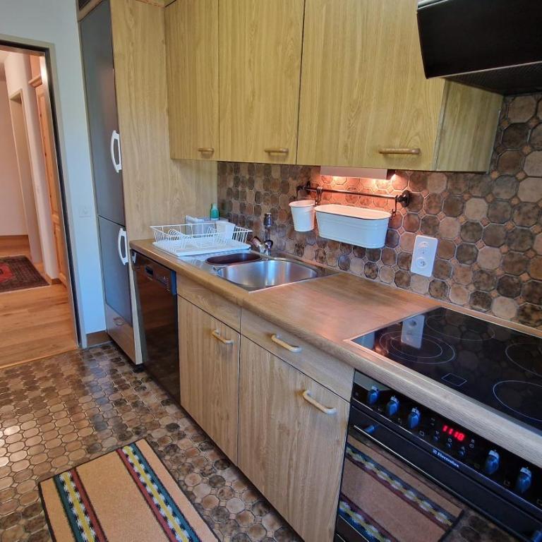 Chesa Bellaval, Haus la Vuolp 2,5-Zimmerwohnung - Apartment mit Blick auf die Berge - 7