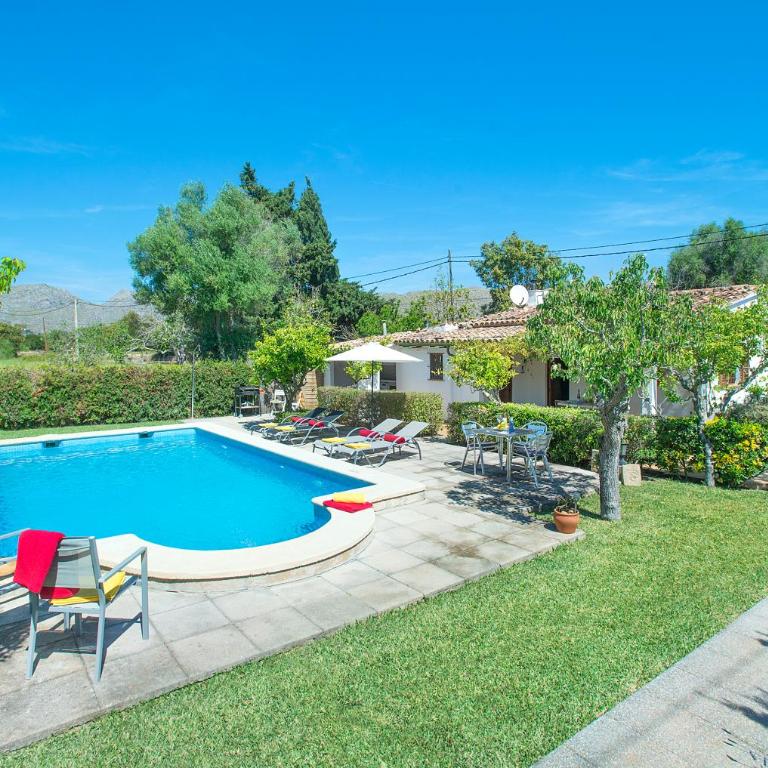 Owl Booking Villa Llenaire Petit - 3 Min Drive to the Beach - Villa with Garden View - 16