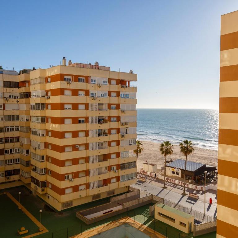 Casa Ros-PLAYA free parking by Cadiz4Rentals - Apartamento de 3 dormitorios - 40