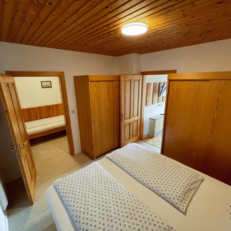 Pension Sedlak - Familienapartment mit Terrasse - 7