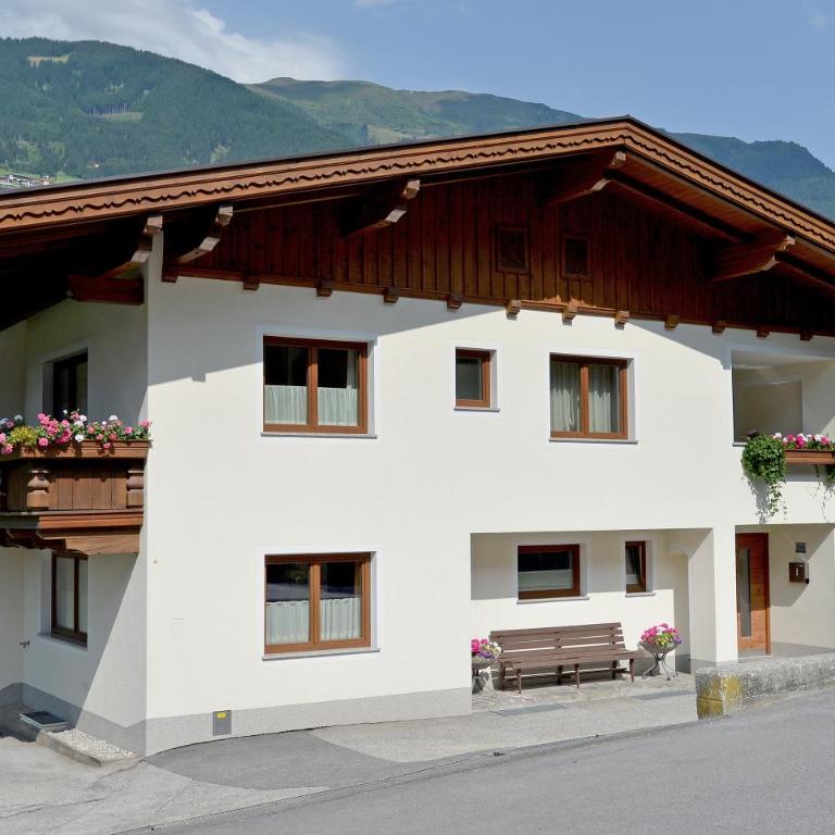Apartment Aschenwald Elisabeth - Apartment mit 3 Schlafzimmern, Terrasse und Balkon - 57