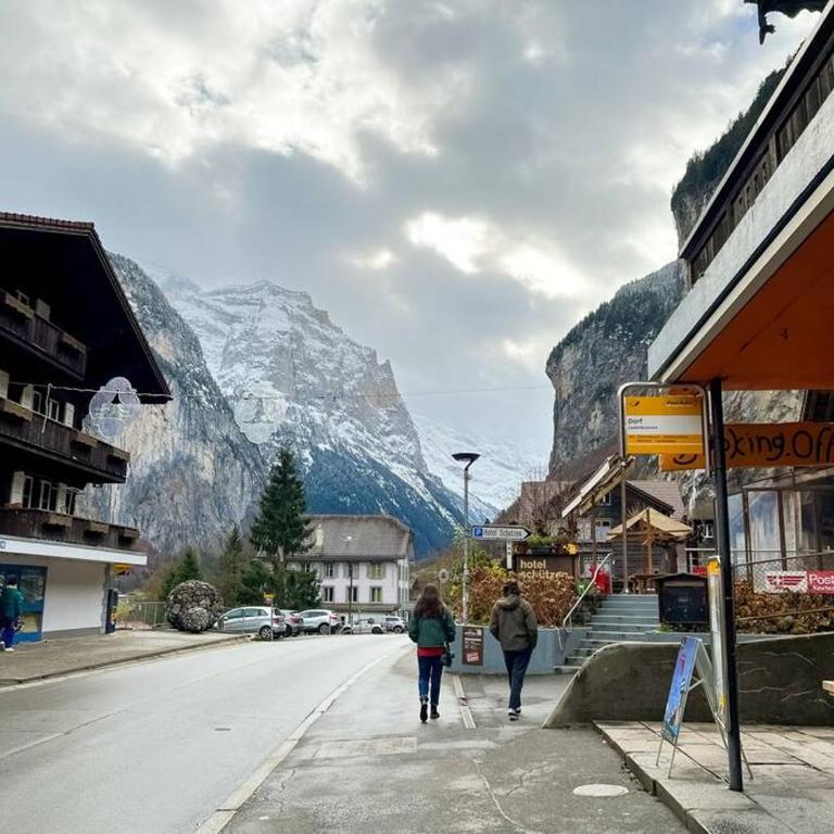 Chalet Maithili Lauterbrunnen -152-Year-Old Majestic Chalet - Chalet - 60
