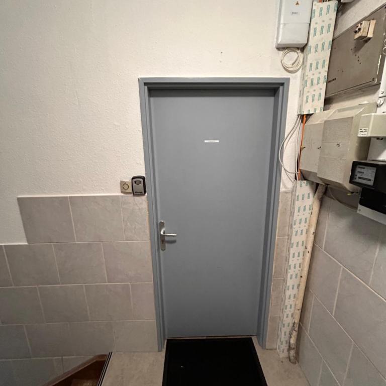 Le 11 - Joli F2 rénové, Mulhouse centre - stationnement gratuit - Appartamento con 1 Camera da Letto - 22