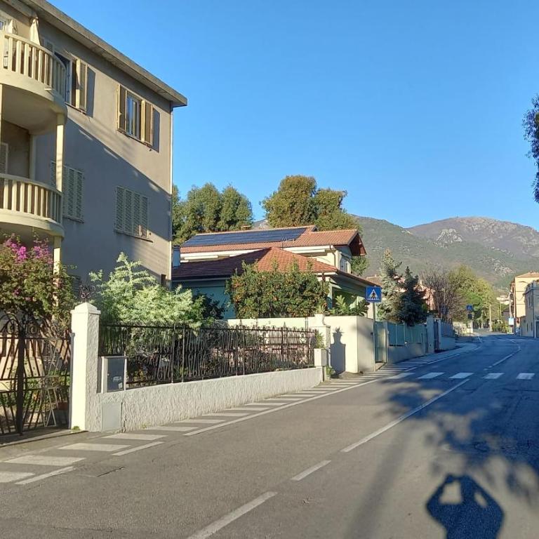 EUCALYPTI11 - Ampio alloggio ristrutturato con 3 camere, 2 bagni, terrazzo, balcone - Apartment mit 2 Schlafzimmern - 1
