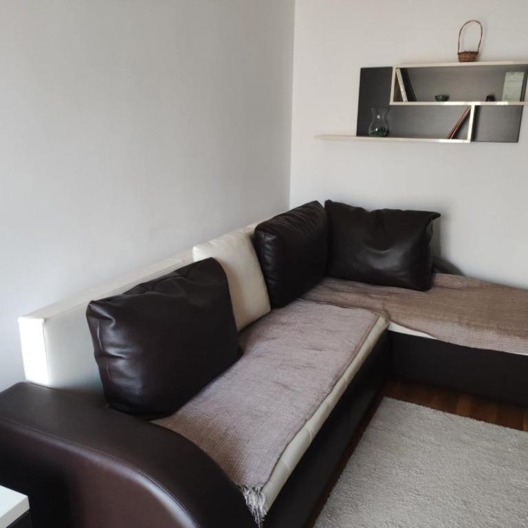 NENADOVO - One-Bedroom Apartment - 4
