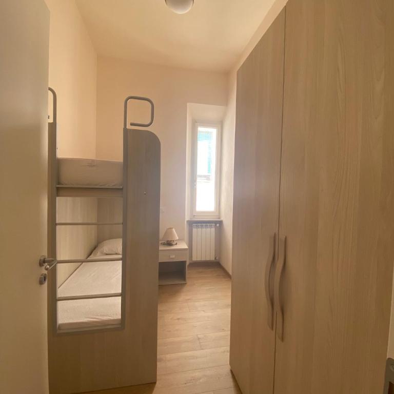IACO - Appartamento con 2 Camere da Letto - 3