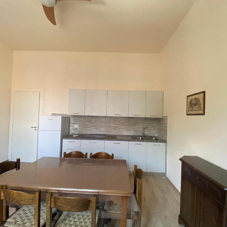 IACO - Appartamento con 2 Camere da Letto - 5