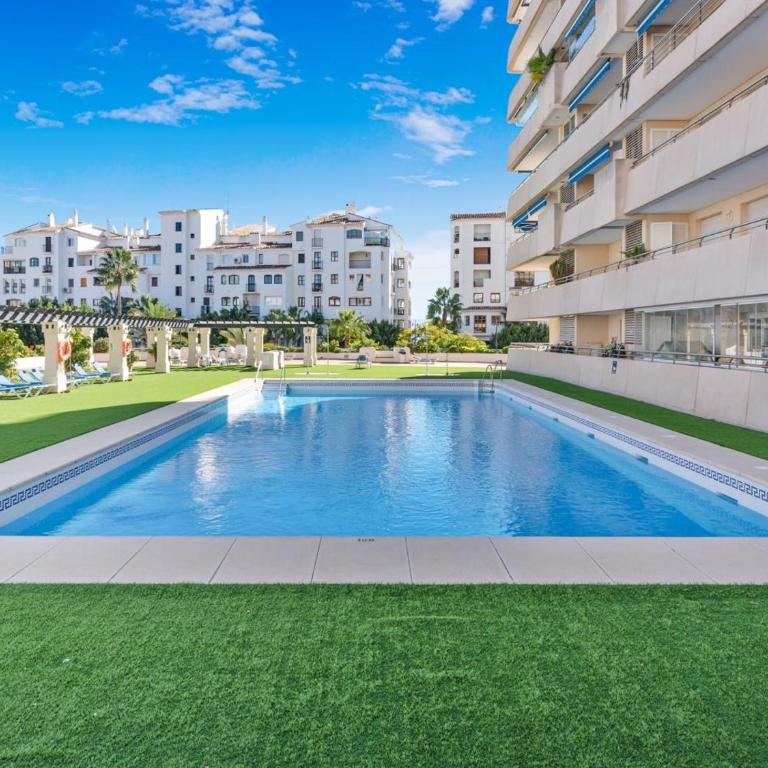 Vistas al mar en el centro de Puerto Banús 3 4H - Apartamento con vistas al mar - 38