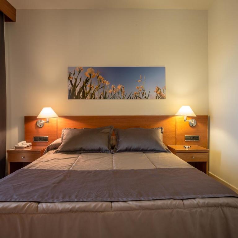 Hotel Rull - Twin Room - 4