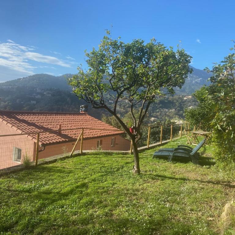 Villa panoramique vue mer et jardin-6 personnes-Menton - Villa 3 Chambres - 23