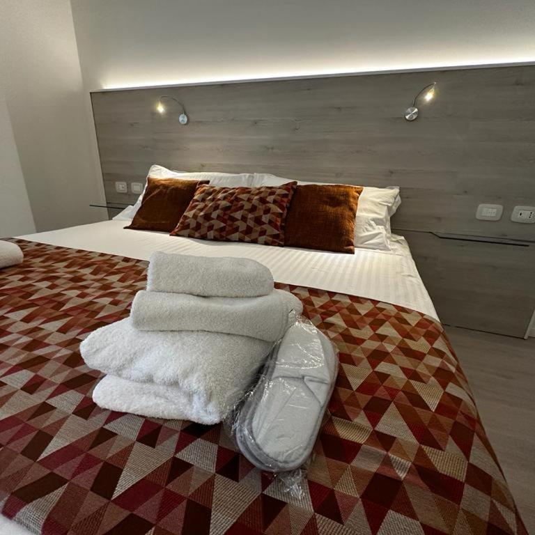 My Home - Camera Matrimoniale Deluxe con 1 Letto Supplementare - 5