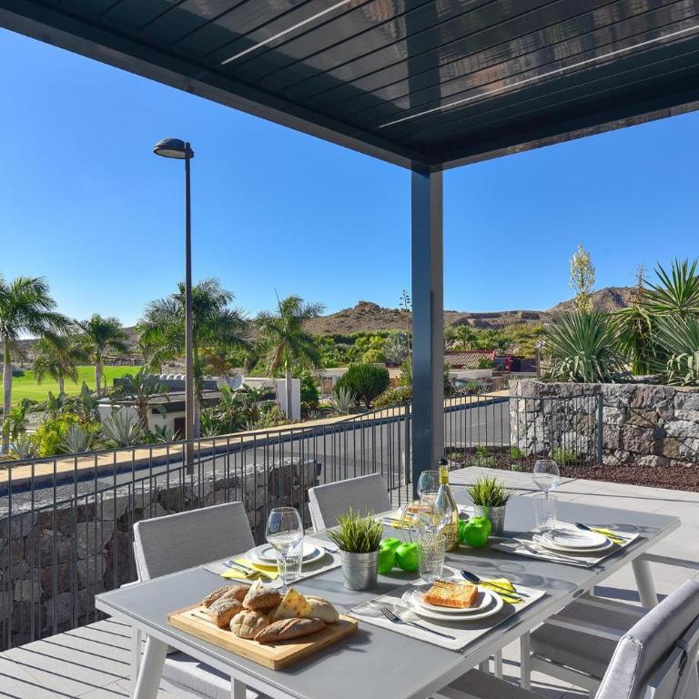 Las Yucas 1 by VillaGranCanaria - Three-Bedroom Villa - 27