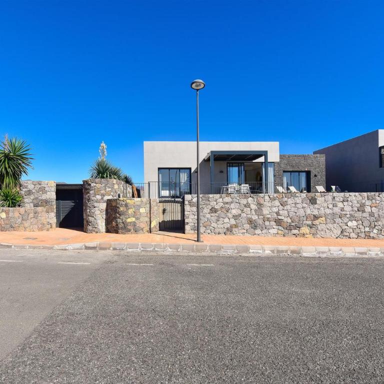 Las Yucas 1 by VillaGranCanaria - Three-Bedroom Villa - 50