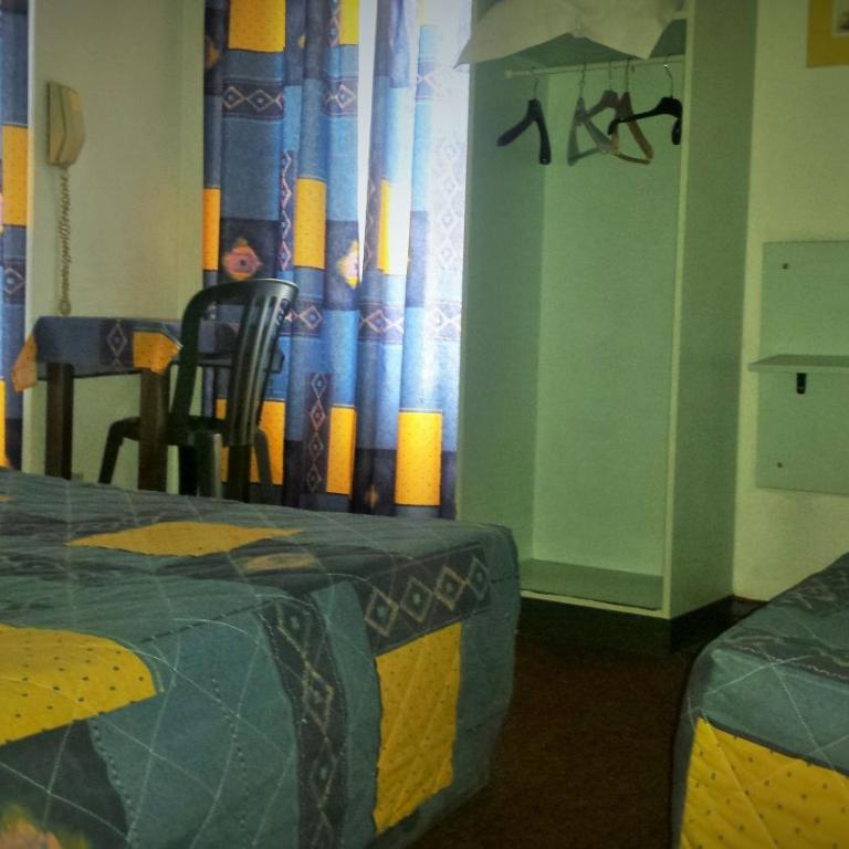 Hôtel du Château Fort - Chambre Triple - 3