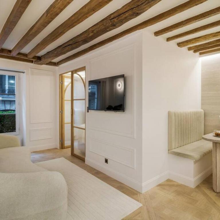 Suite luxueuse Palais de l'Elysée Faubourg Saint Honoré - Paris 8e - Appartement 1 Chambre - 1