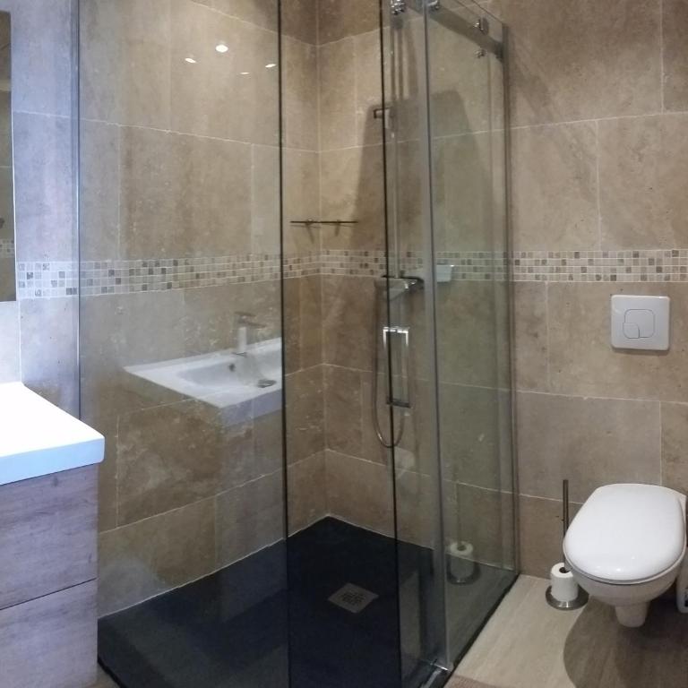 HPC Suites - Cassis Centre - Parking Securisé et Piscine Chauffée - Appartement 1 Chambre - Vue sur Mer - 11