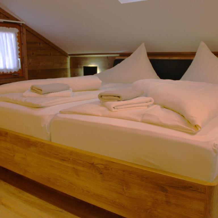 Landhaus Heidi Top 5 - Penthouse-Apartment - 7