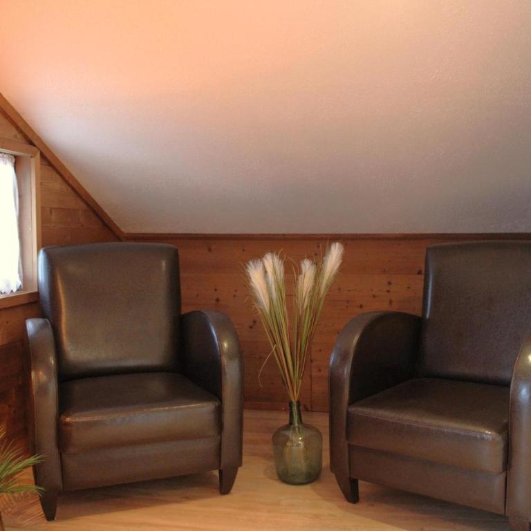 Landhaus Heidi Top 5 - Penthouse-Apartment - 16