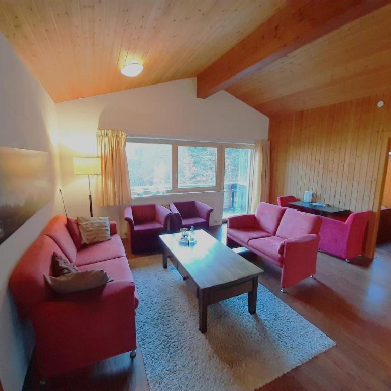 Ferienwohnung Tschagguns Top 5 - Apartment mit Balkon - 2