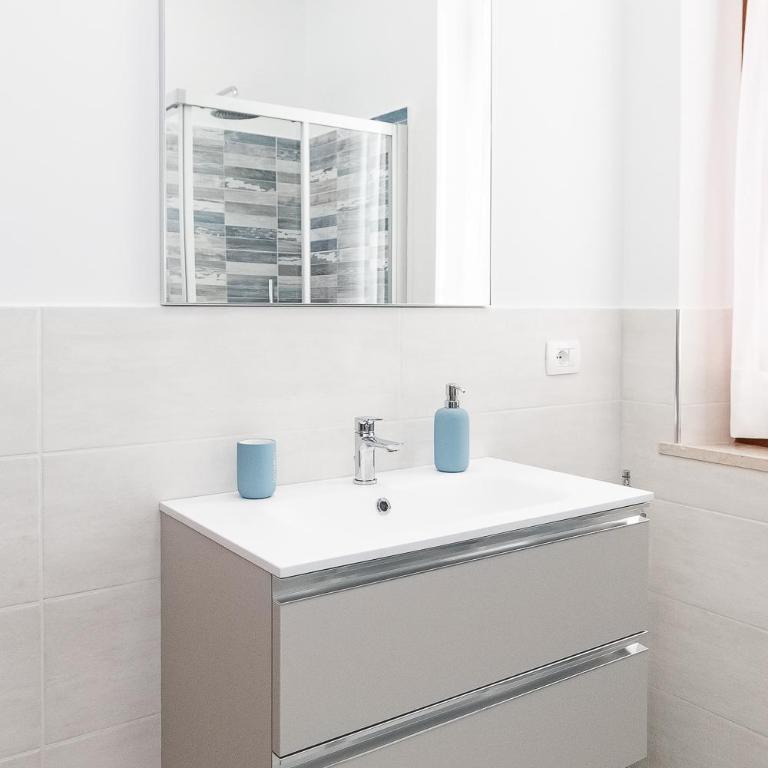 [200 Mt dal centro] La Piazzetta - Appartamento con 3 Camere da Letto - 27