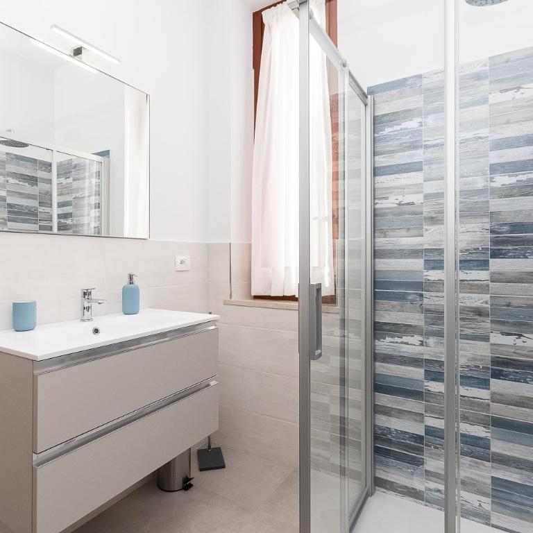 [200 Mt dal centro] La Piazzetta - Appartamento con 3 Camere da Letto - 25