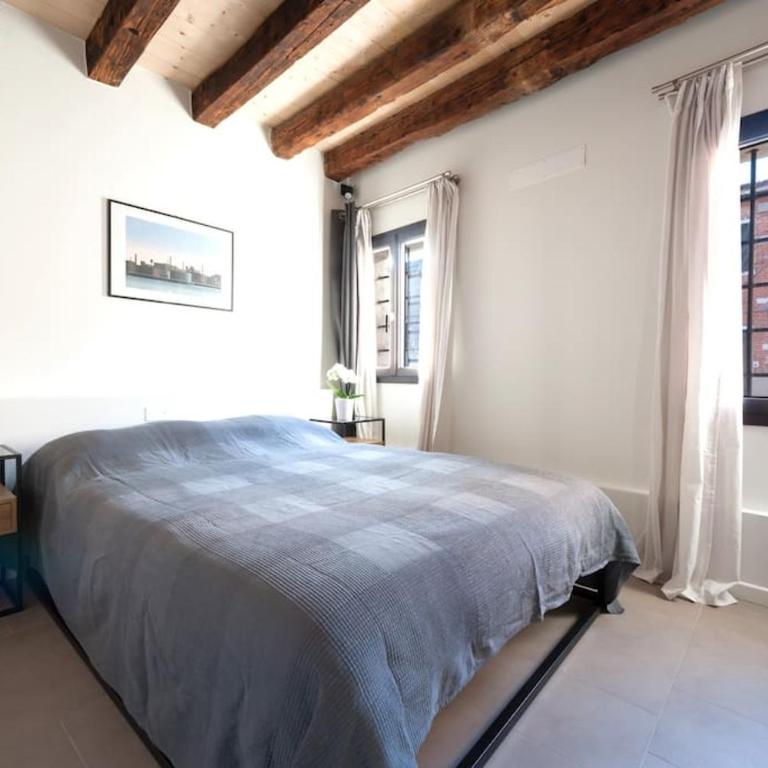 Ca' Ferrando, brand new apartment, experienced host! - Two-Bedroom Apartment - 3