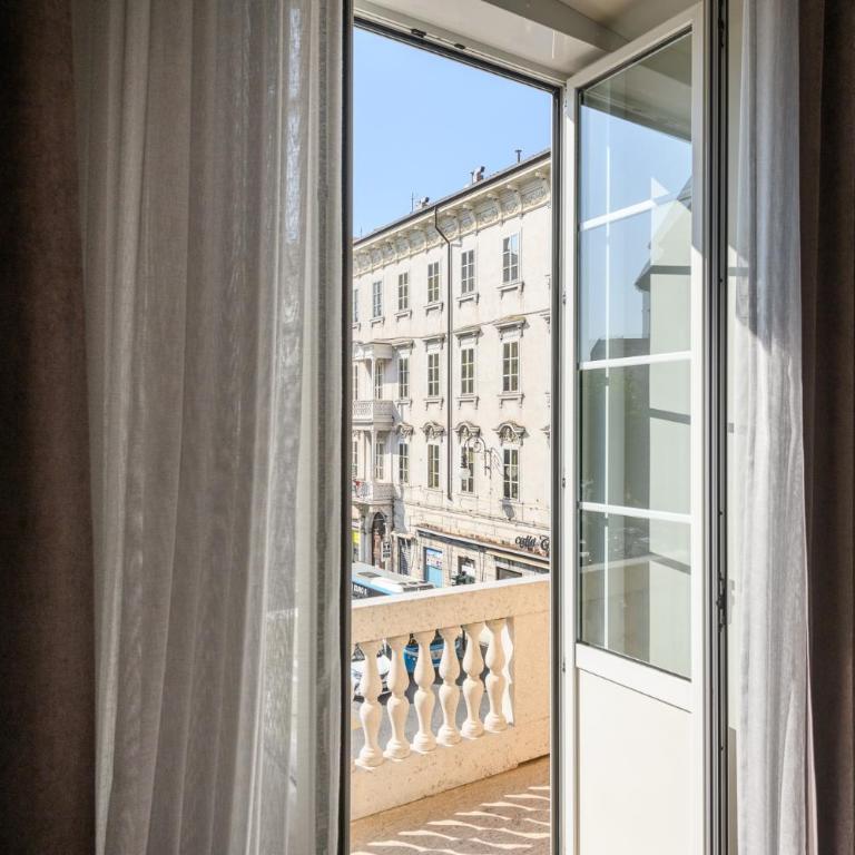 Luxury Apartment con FREE PARK - Appartamento con 2 Camere da Letto - 12