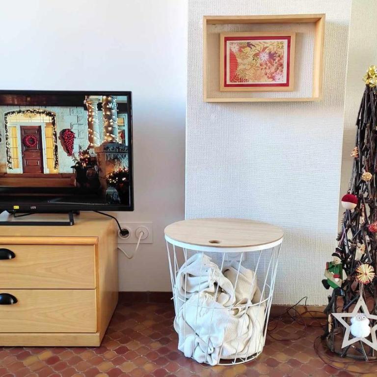 Port d'Avall - Parking Clim Pool Beach - 4 Pers- 3rd Floor stairs - No WIFI - Appartamento con 2 Camere da Letto - 5