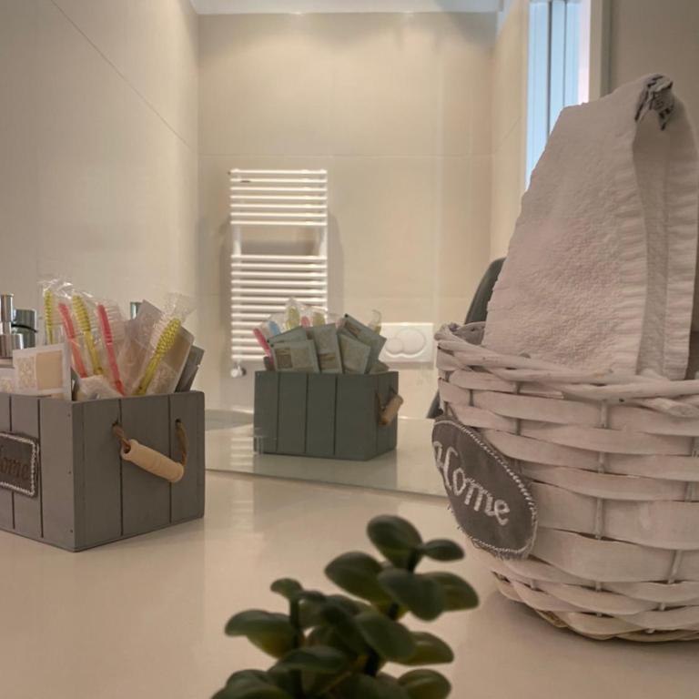 Labanca's Luxury center - Two-Bedroom House - 42