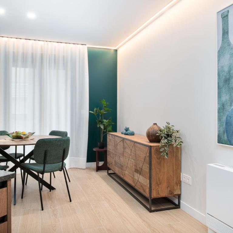 Apartamentos Torre del Reloj - Apartamento de 2 dormitorios - 15