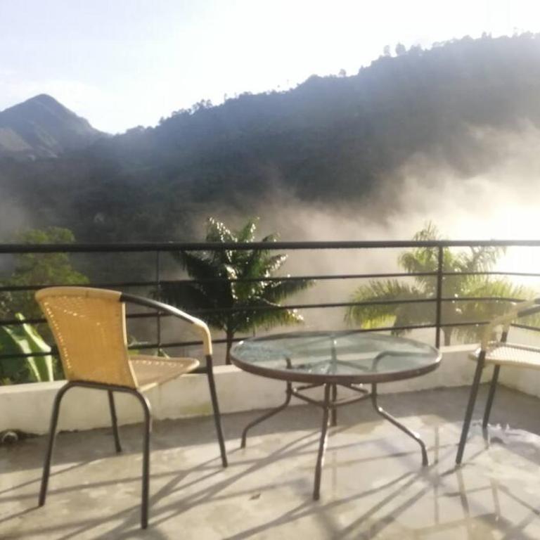 Acogedora Casa de campo en la Vega - Four-Bedroom House - 31