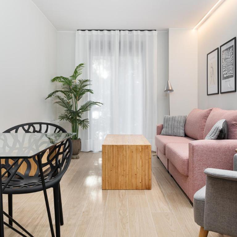 Apartamentos Torre del Reloj - Apartamento de 2 dormitorios - 13